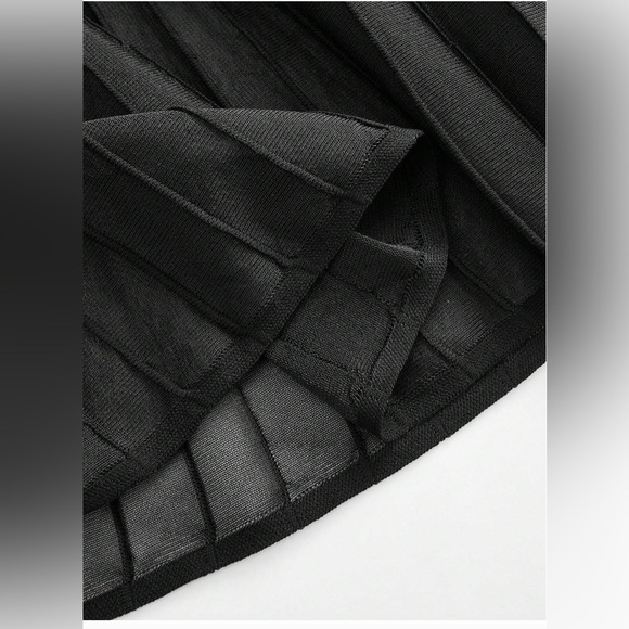 Mesh Pleated Sweater Skirt Black - Picture 10 of 14